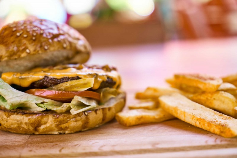 media/image/koestliche-burger-bbq-food-kompass.jpg